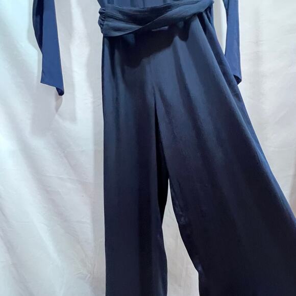 C/MEO COLLECTIVE Blue V-Neck Satin Tie Wide Leg Jumpsuit Romper women's M - Picture 7 of 8